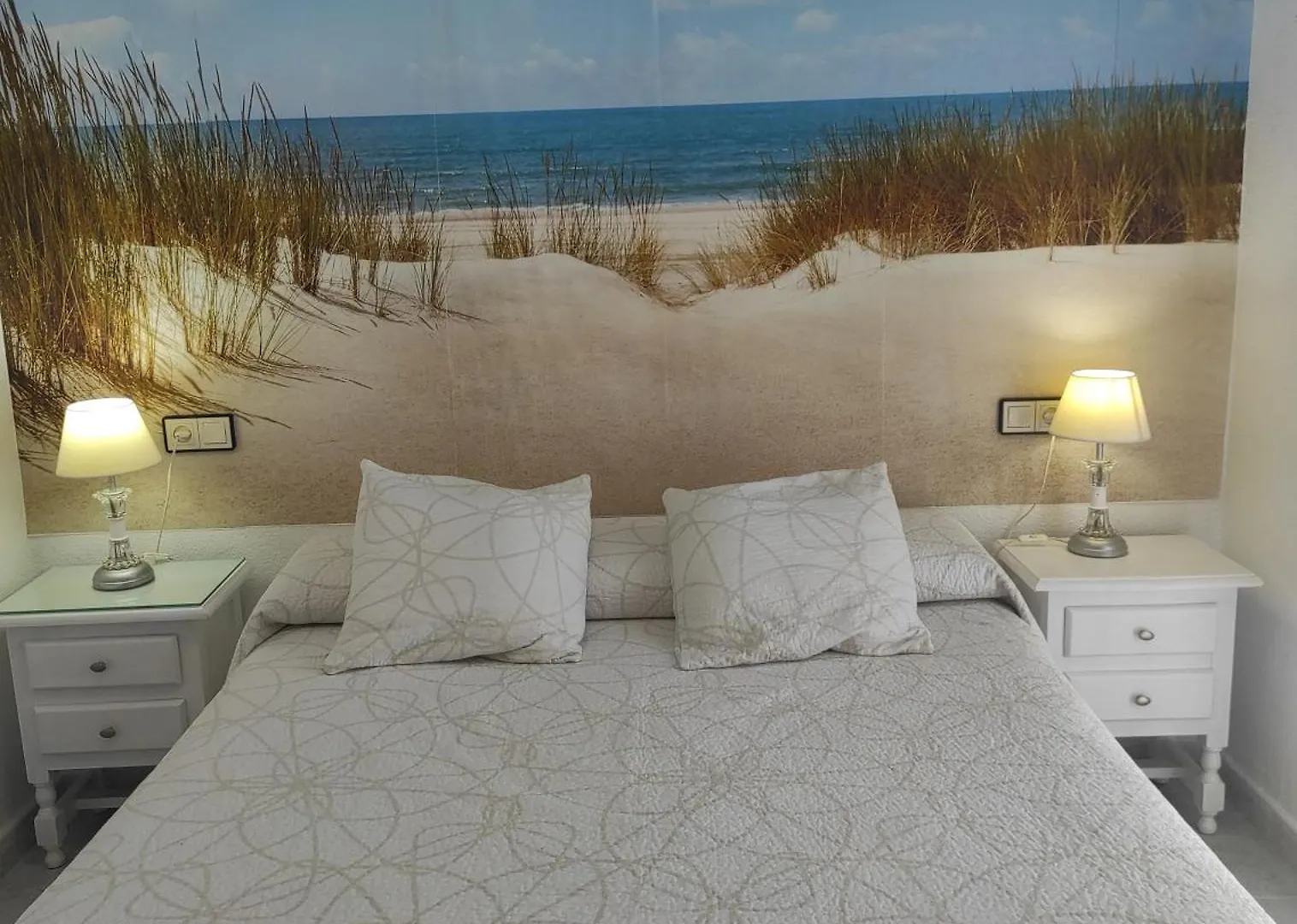 Apartment Islantilla Adosado Piscina, Parking 1 Minuto Al Mar Spain